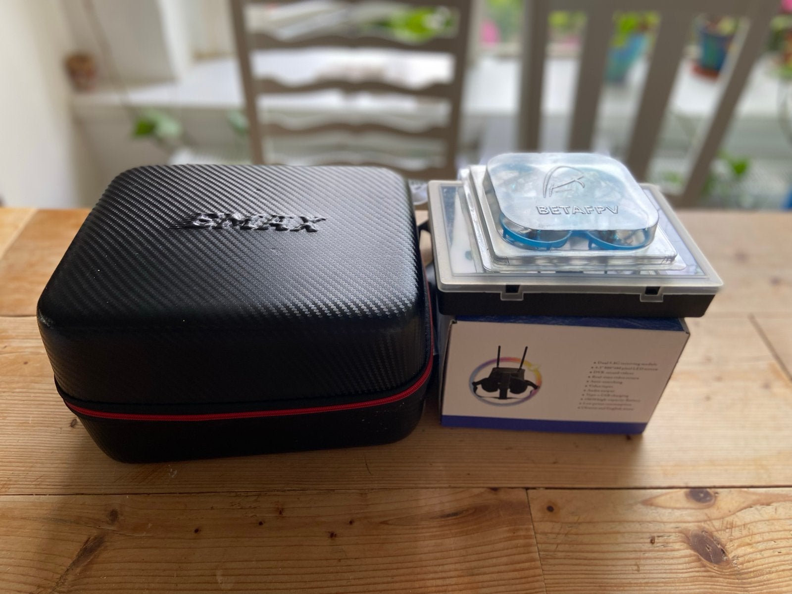 FPV Drone Set: EMAX Tinyhawk II Freestyle & Goggles, Gebruikt, Basiskwaliteit, Racedrone, First person view (FPV)