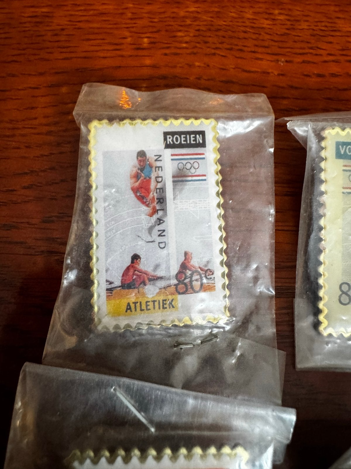 Olympische Spelen Pins Roeien,Volleybal,Veldhockey,schaatsen, Ophalen of Verzenden, Nieuw