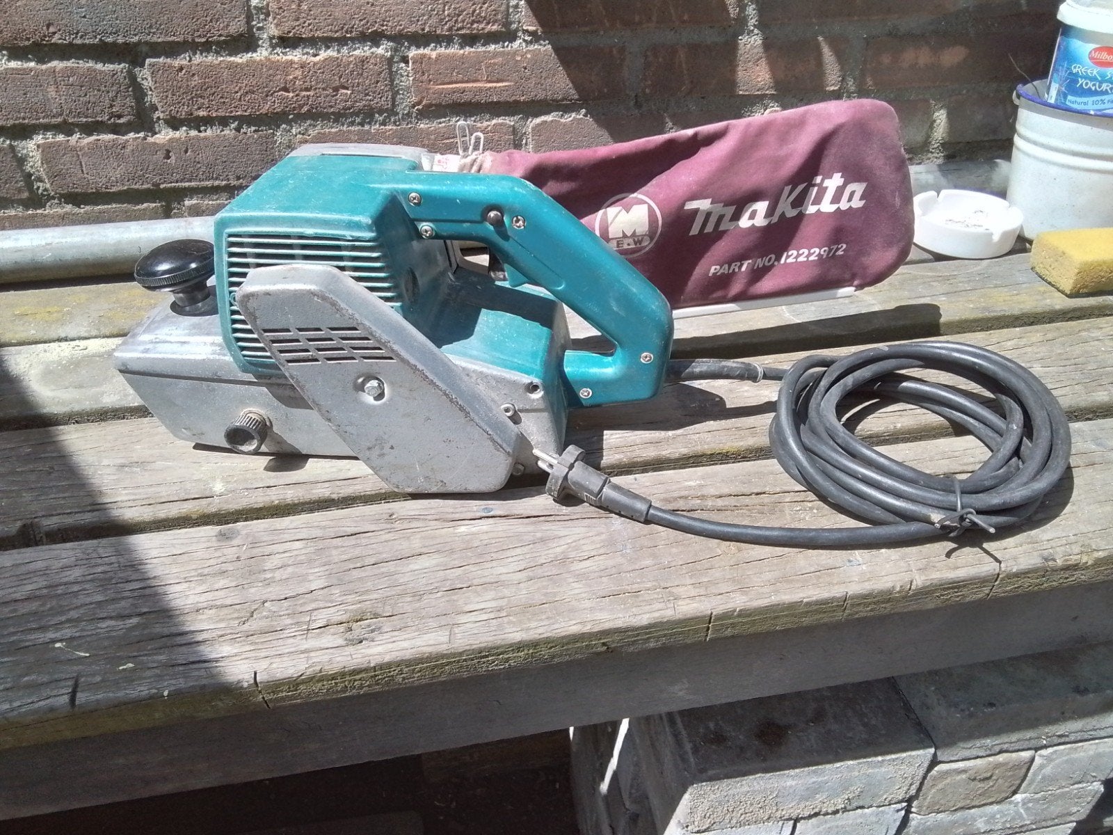 Makita Bandschuurmachine 9401 - zware, krachtige machine, Ophalen of Verzenden, Gebruikt, 600 tot 1200 watt, Bandschuurmachine