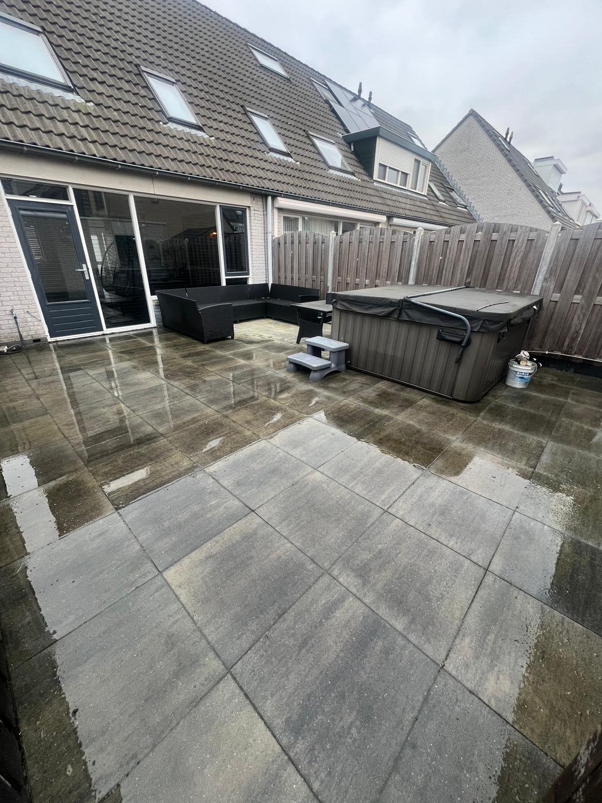 Tuinman / tuinonderhoud, Ophalen of Verzenden, Zo goed als nieuw, Beton, Overige typen