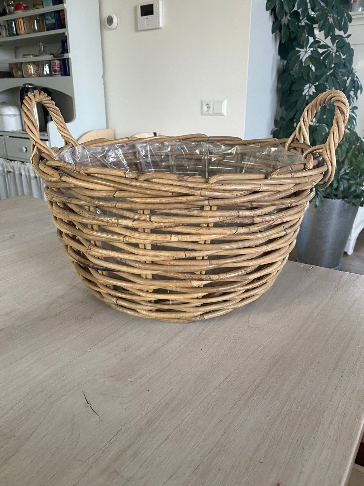 Rieten mand, Ophalen of Verzenden, Zo goed als nieuw, Rond, Riet