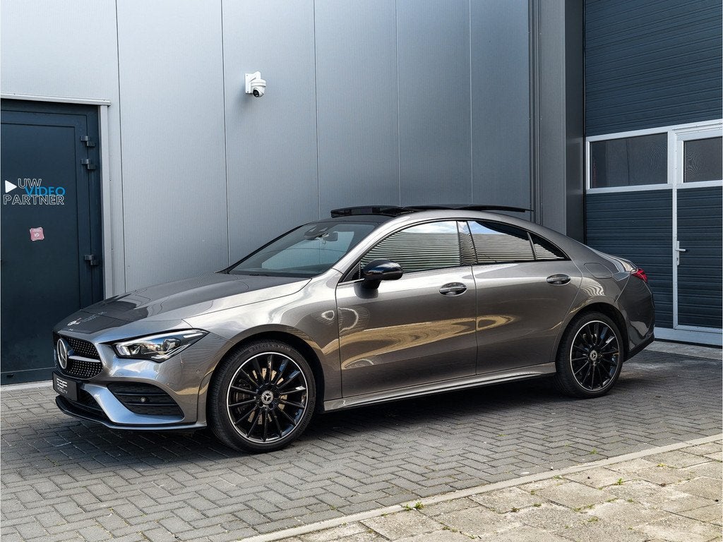 Mercedes-Benz CLA-Klasse 250 e AMG Line Pano | 360 | Headup, Auto's, Mercedes-Benz, CLA, Gebruikt, Euro 6, 4 cilinders