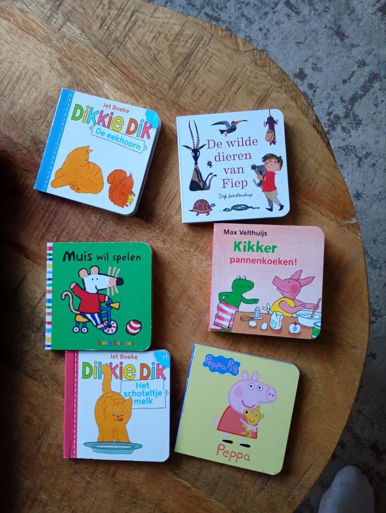 Leuke babyboekjes: Dikkie Dik, Kikker, Peppa Pig en meer, Ophalen