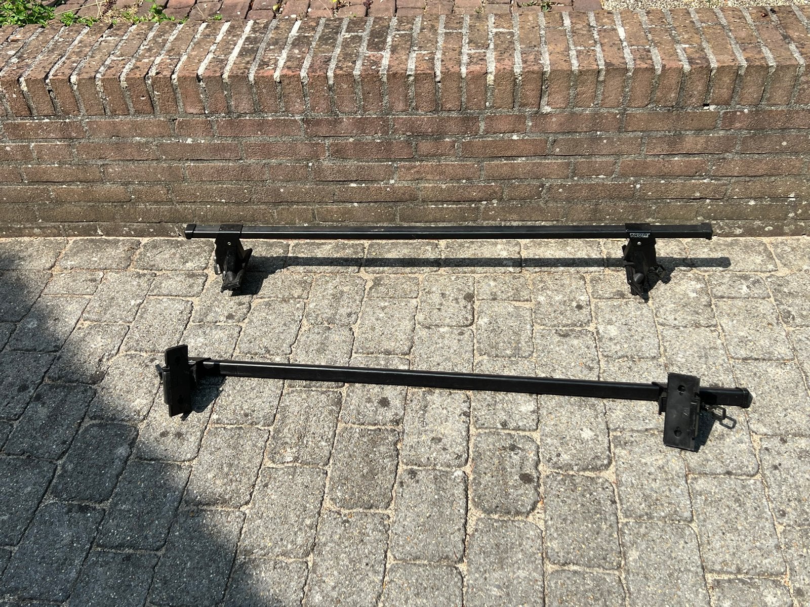 Thule dakdragers voor auto's zonder dakgoot/rail, Ophalen, Gebruikt