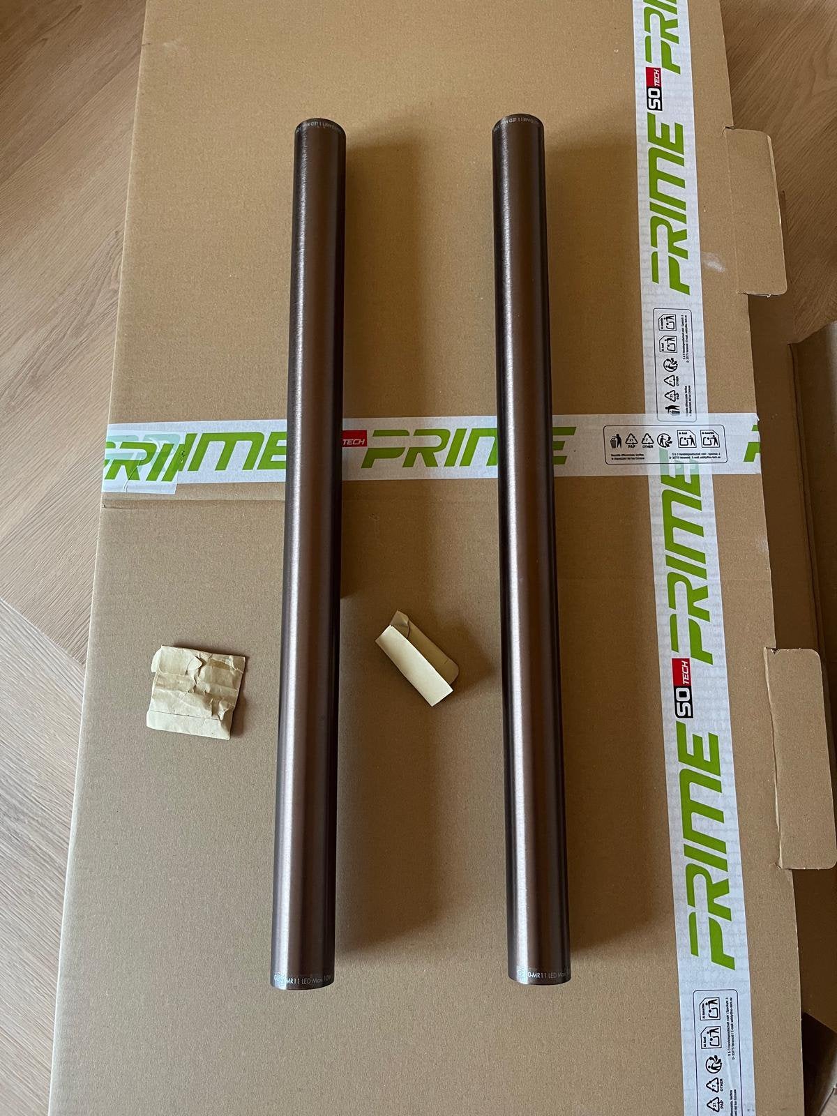 2x Nieuwe bronzen wandlampen, lichtstaaf, Ophalen of Verzenden, Nieuw