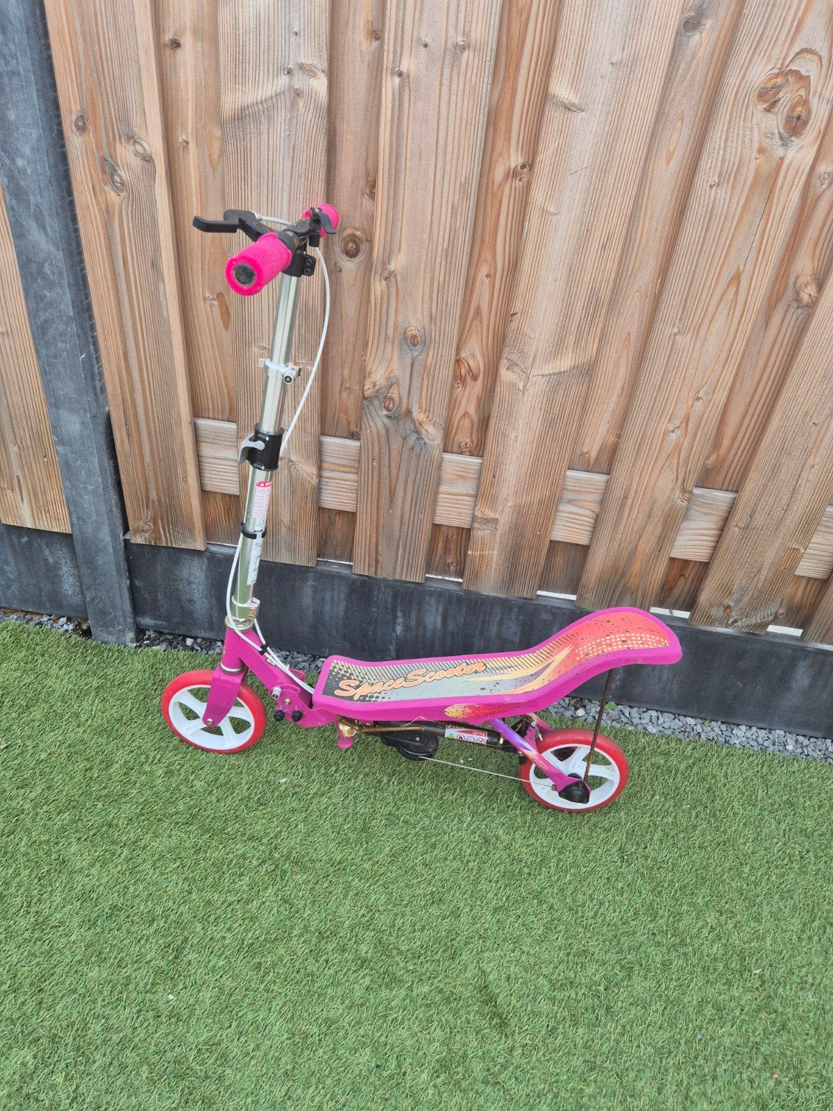 Roze Space Scooter - Gebruikt, Ophalen, Gebruikt, Gewone step, Space Scooter