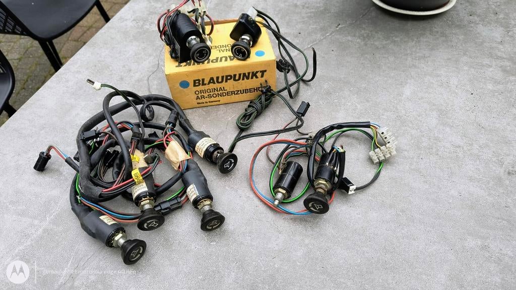 Blaupunkt radiobediening met kabels, Ophalen of Verzenden, BMW