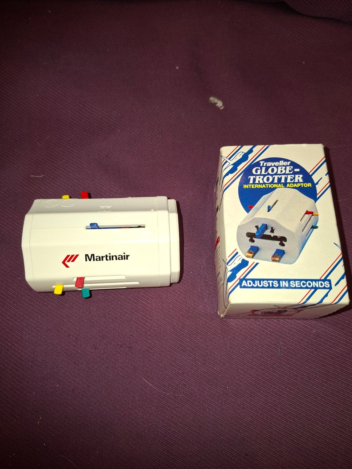 Vintage Martinair Globetrotter Reisstekker Adapter 1987, Ophalen of Verzenden