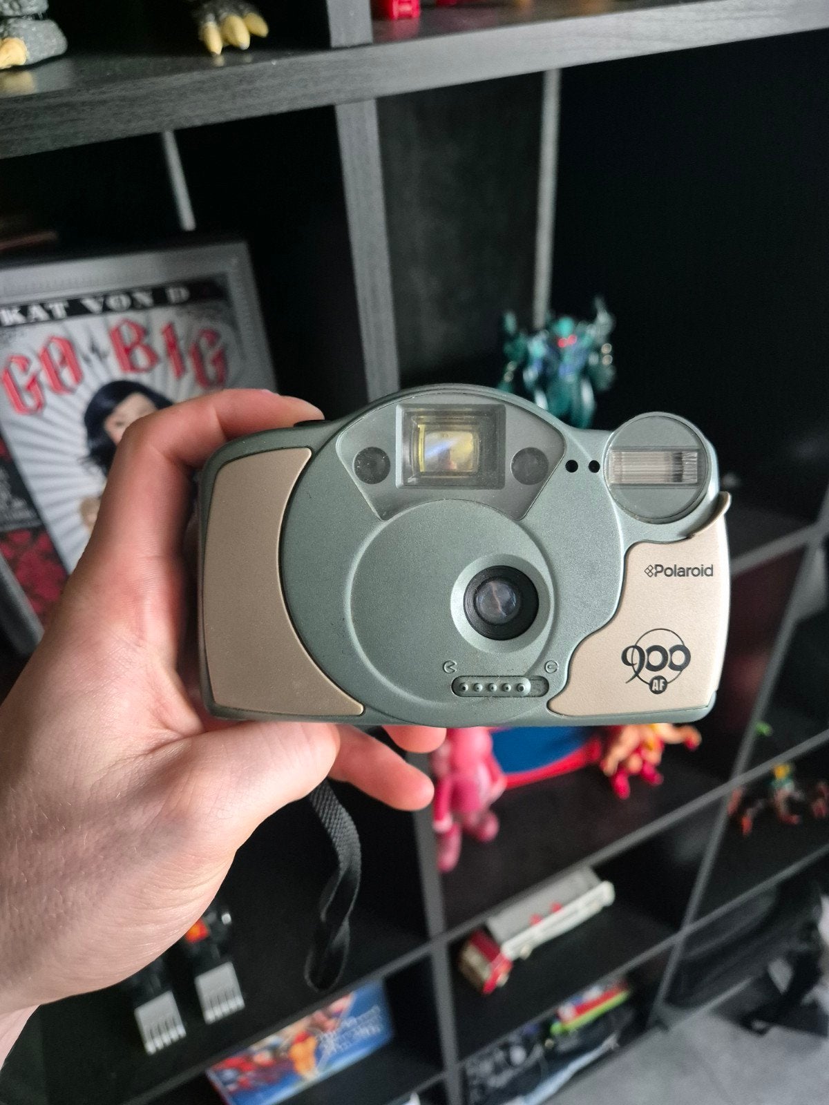 Polaroid 900 Compact Camera - Vintage Point-and-Shoot, Ophalen of Verzenden, Gebruikt, Compact, Polaroid