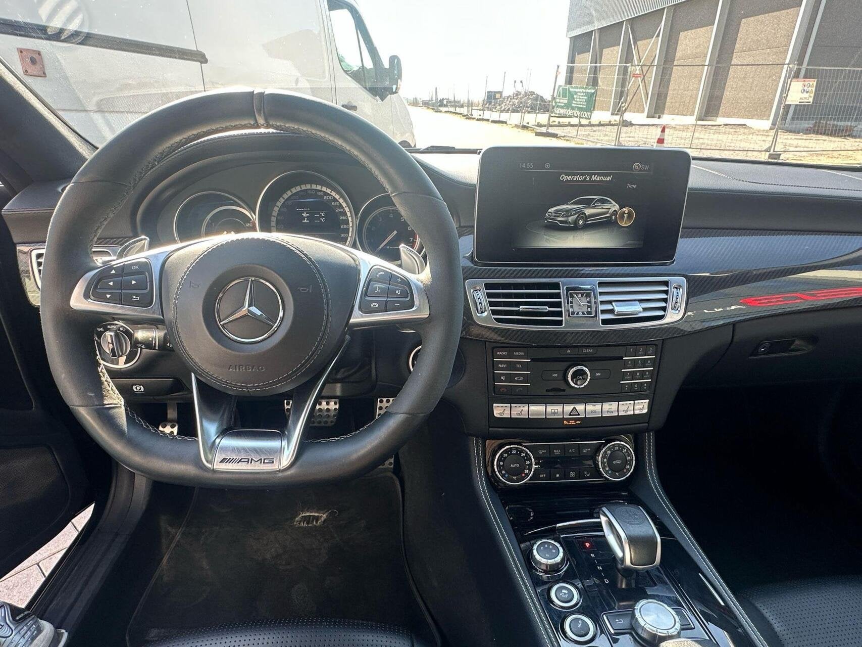 Mercedes CLS-klasse AMG 63 S 4MATIC 720PK PANO FULL OPTION!, Auto's, Automaat, 5461 cc, Zwart, Bedrijf