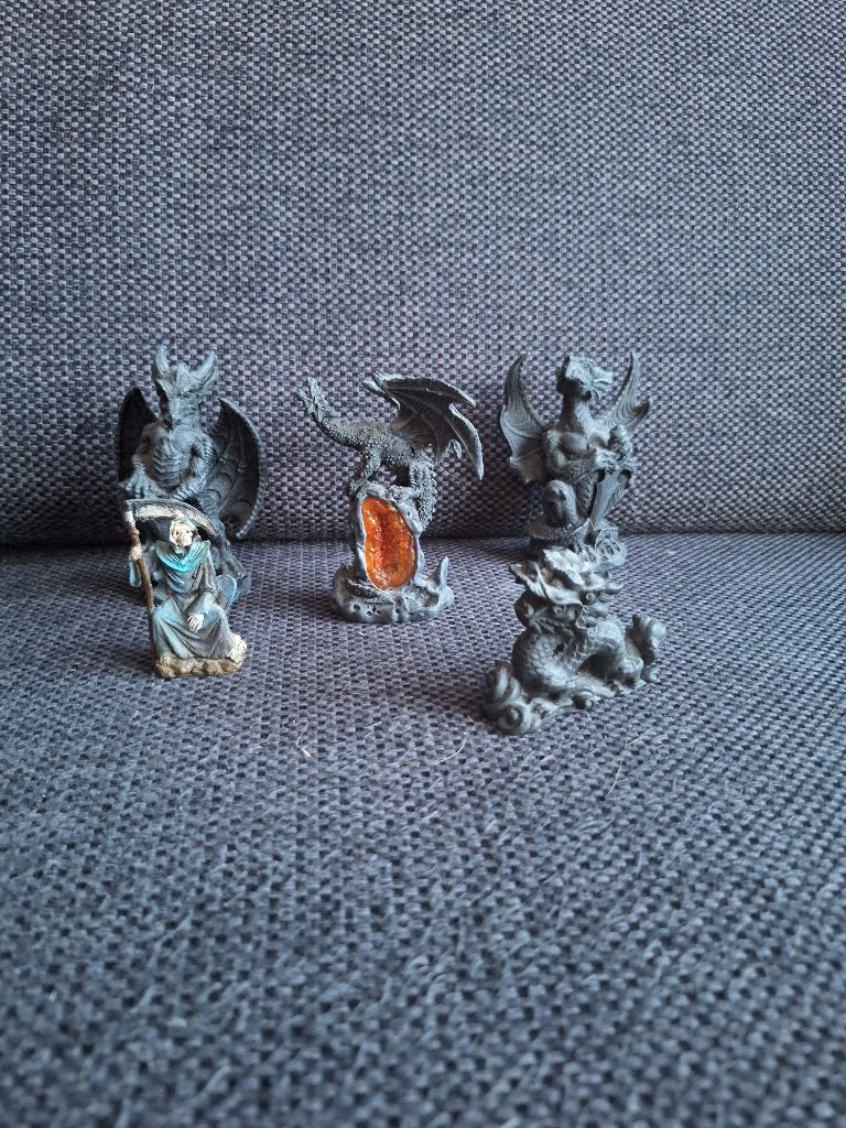 Draken beeldjes, Verzamelen, Beelden en Beeldjes, Ophalen of Verzenden, Zo goed als nieuw, Dier