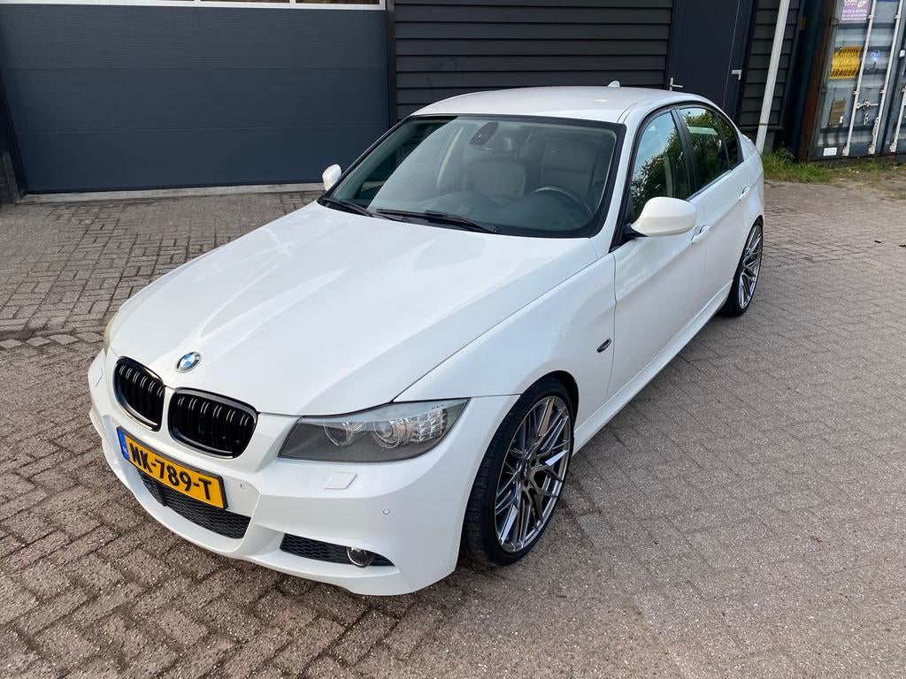 BMW 3-Serie 3.0 I 335i AUT 2011 Wit e90 Lci facelift, Auto's, BMW, Automaat, Zwart, Wit, Particulier