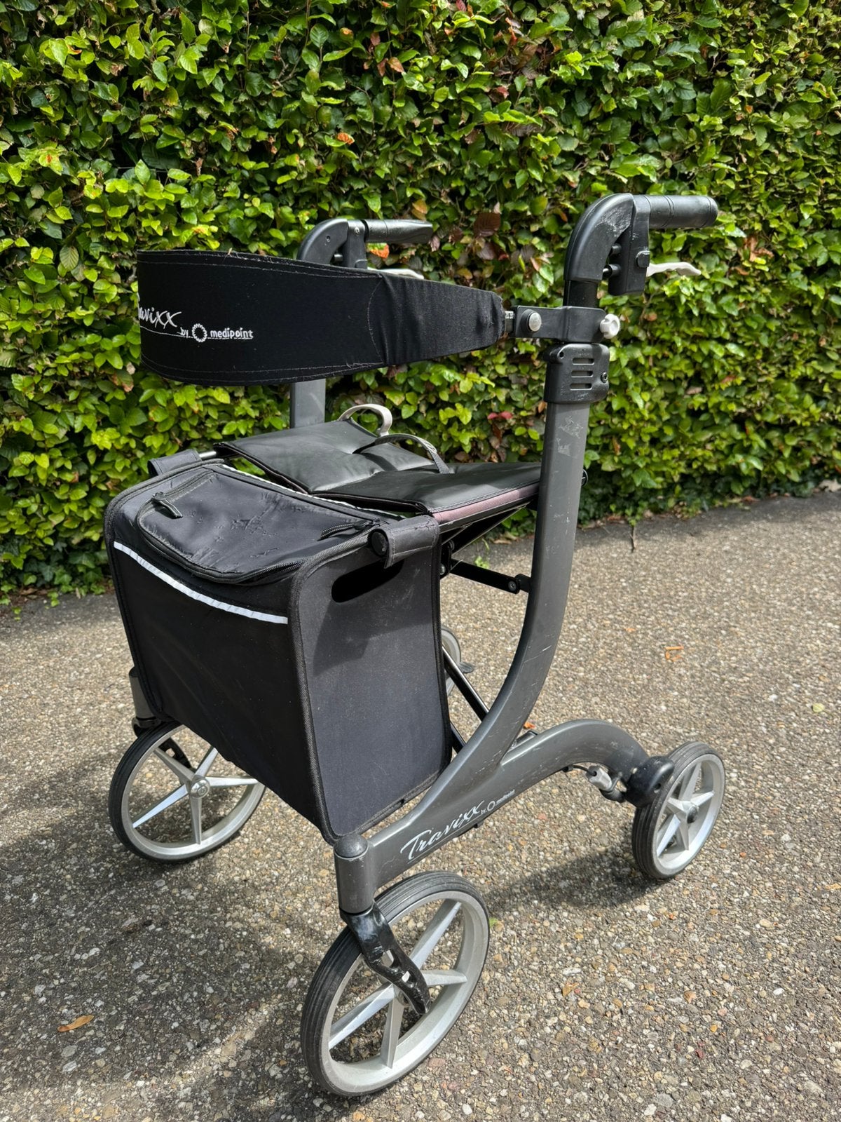 Rollator travixx Deluxe antraciet M, Diversen, Ophalen, Opvouwbaar, Gebruikt