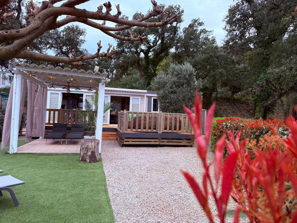 3 chalets te huur Côte d’Azur St Tropez. Fietsparadijs., Vakantie, 2 slaapkamers, Provence en Côte d'Azur, Recreatiepark, Chalet, Bungalow of Caravan