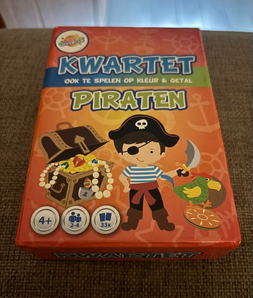 Toy universe piraten kwartet leuk voor kinderen!, Verzamelen, Speelkaarten, Jokers en Kwartetten, Ophalen of Verzenden, Zo goed als nieuw