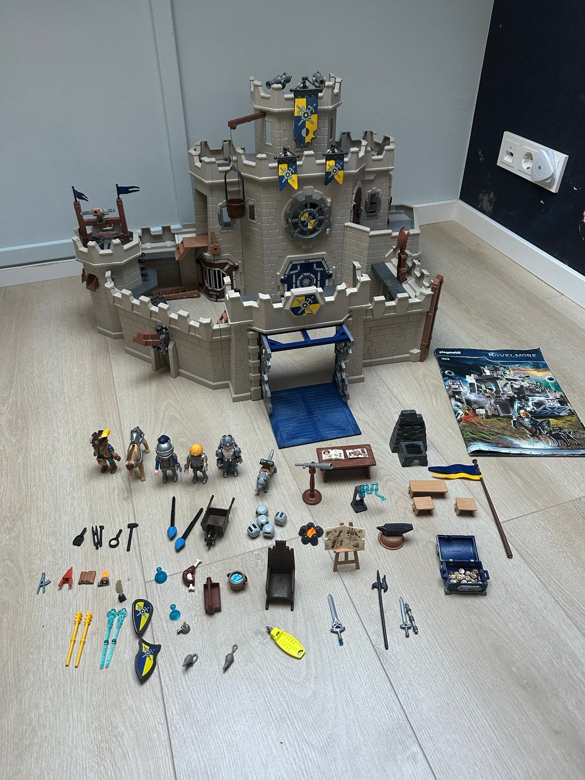 Playmobil Novelmore Grote Burcht 70220 met extra sets!, Ophalen, Gebruikt, Complete set, Kasteel/Fort
