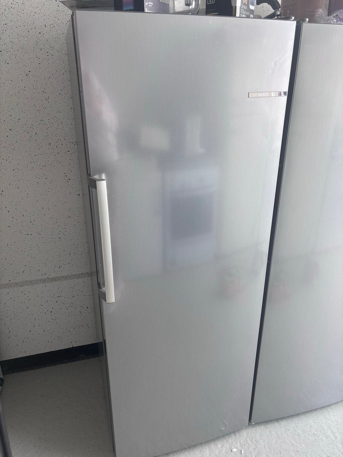 Goedwerkende RVS BOSCH koelkast met originele boekjes, Ophalen, Zonder vriesvak, 200 liter of meer, 60 cm of meer