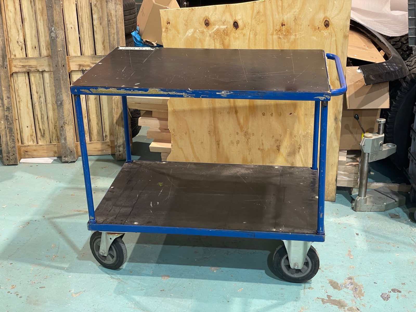 Stevige Werkplaatswagen / Magazijnwagen met 2 Niveaus (BL 2), Ophalen, Gebruikt, Minder dan 70 cm