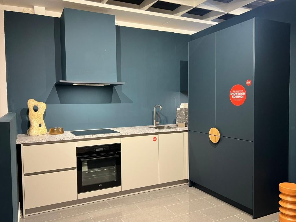 showroomkeuken sterk afgeprijst, Ophalen, Blauw, Hoekkeuken, Nieuw