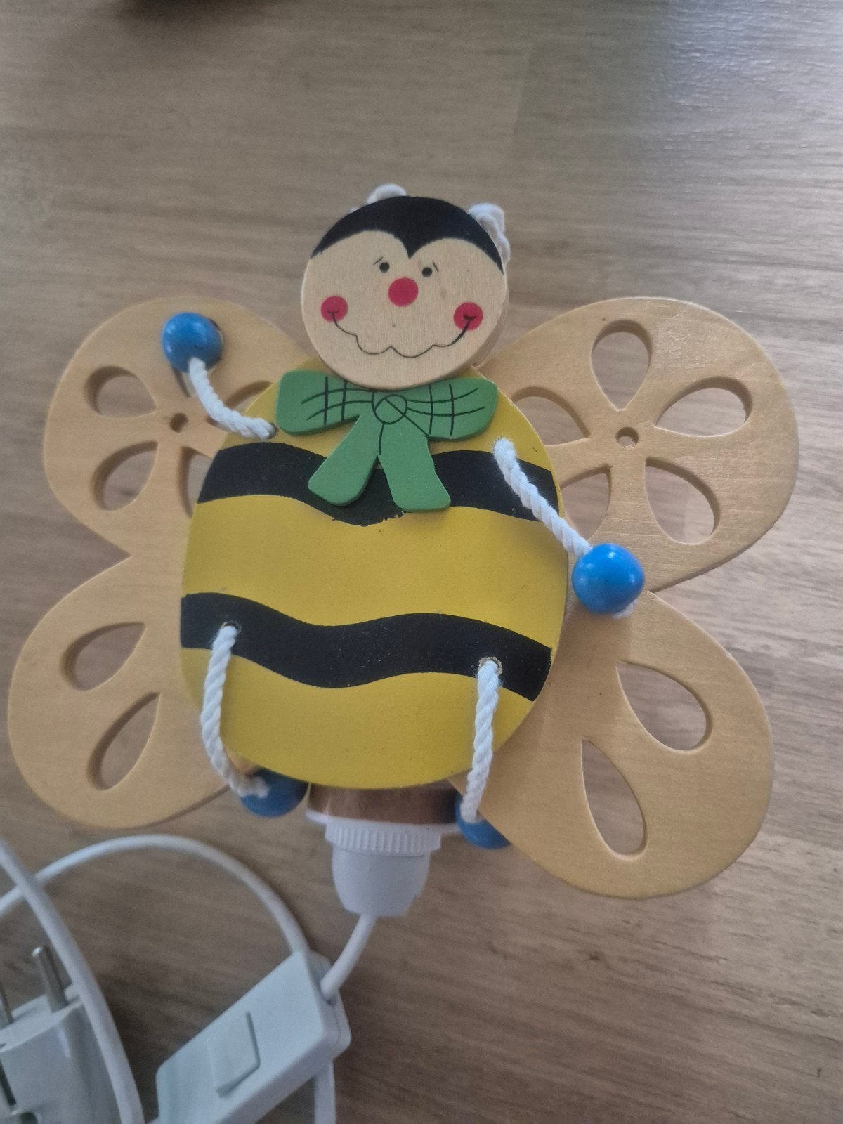 Leuke unieke houten bijenlamp voor kinderkamer, Kinderen en Baby's, Geel, Ophalen of Verzenden, Gebruikt, Lamp