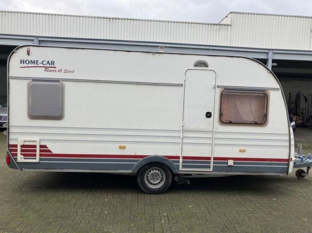 Home-Car Racer 45 Spirit Caravan - Compact en Compleet, Home-car, Rondzit, 750 - 1000 kg, Luifel