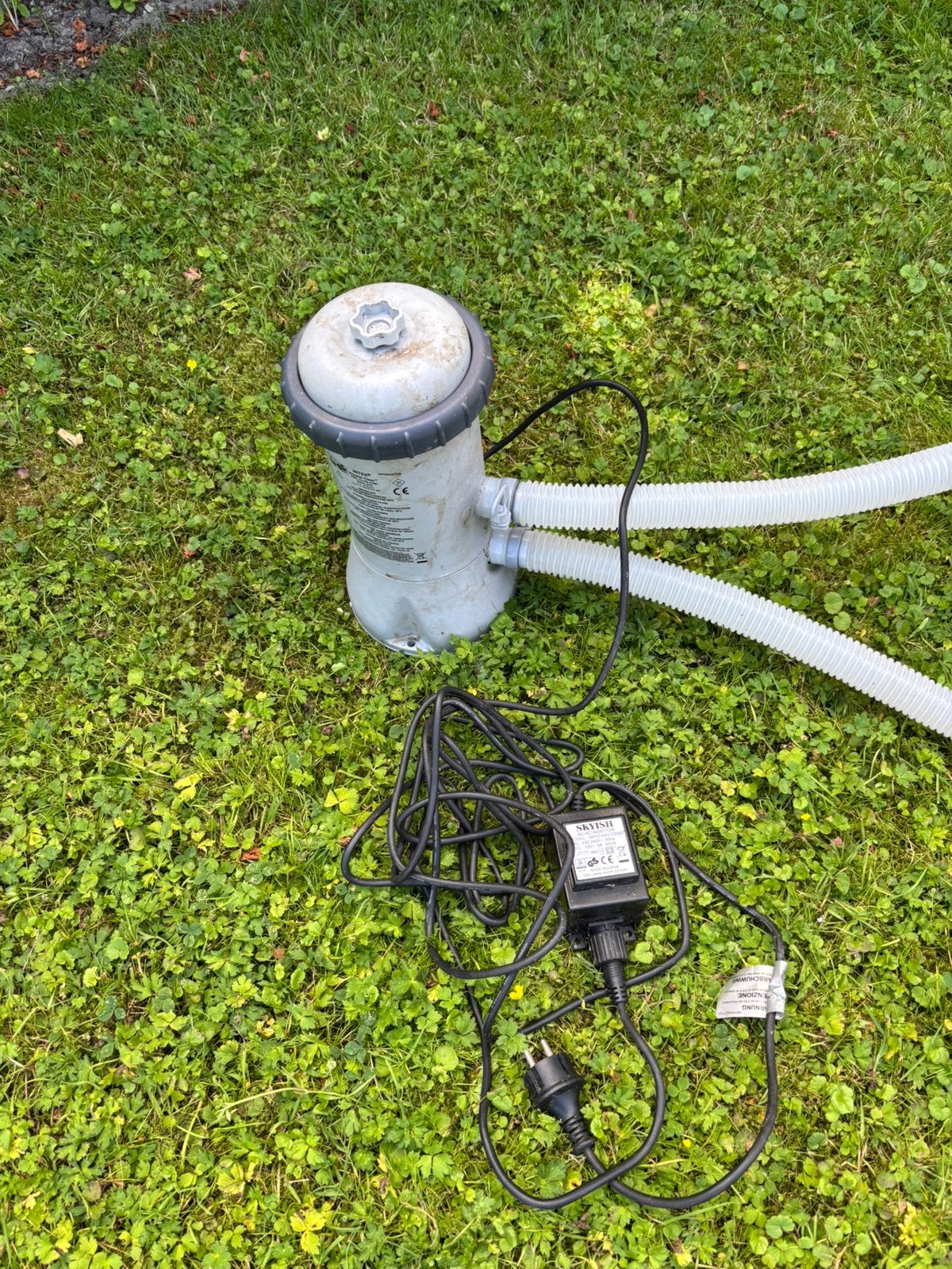 Zwembadpomp hoogmodel met slangen merk intex nu 25 euro, Ophalen of Verzenden, Zo goed als nieuw, Zwembadpomp