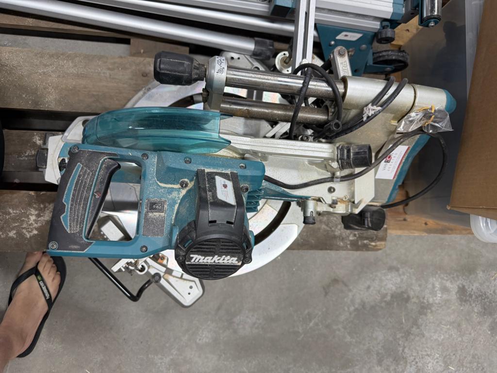 Makita LS1019L Afkortzaag 1510W, Doe-het-zelf en Verbouw, Gereedschap | Zaagmachines, Ophalen, Gebruikt, 70 mm of meer, Afkortzaag