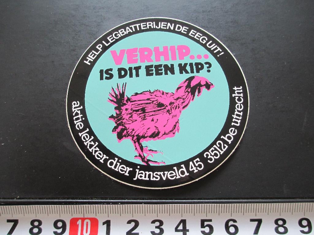 sticker Verhip.. Is dit een kip ? Lekker dier Utrecht, Verzamelen, Stickers, Zo goed als nieuw, Ophalen