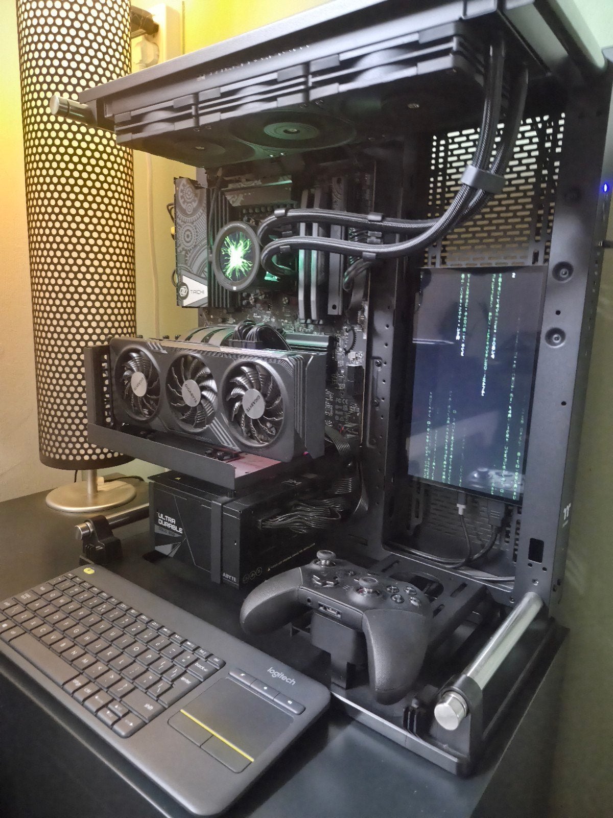 AMD Ryzen7 8700G / 32 GB / RX 7600XT 16GB / 2TB., Ophalen, 32 GB, Zo goed als nieuw, AMD Ryzen 7