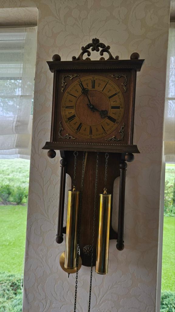 Wandklok met slinger., Antiek en Kunst, Ophalen