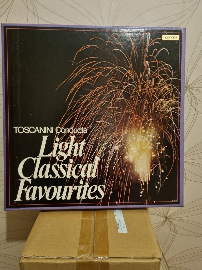 TOSCANINI Conducts Light Classical Favorites 10 LP Boxset, Cd's en Dvd's, Vinyl | Klassiek, Overige typen, Ophalen of Verzenden
