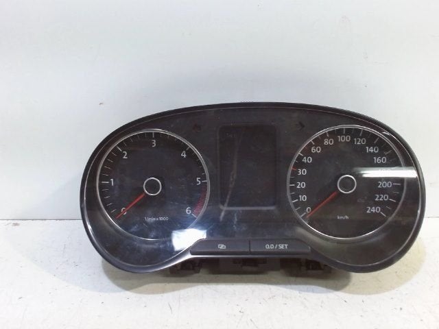 Cockpit Volkswagen Polo, Auto-onderdelen, Dashboard en Schakelaars, Onderdelen@venauto.nl, Van der Ven Autorecycling B.V., Gebruikt