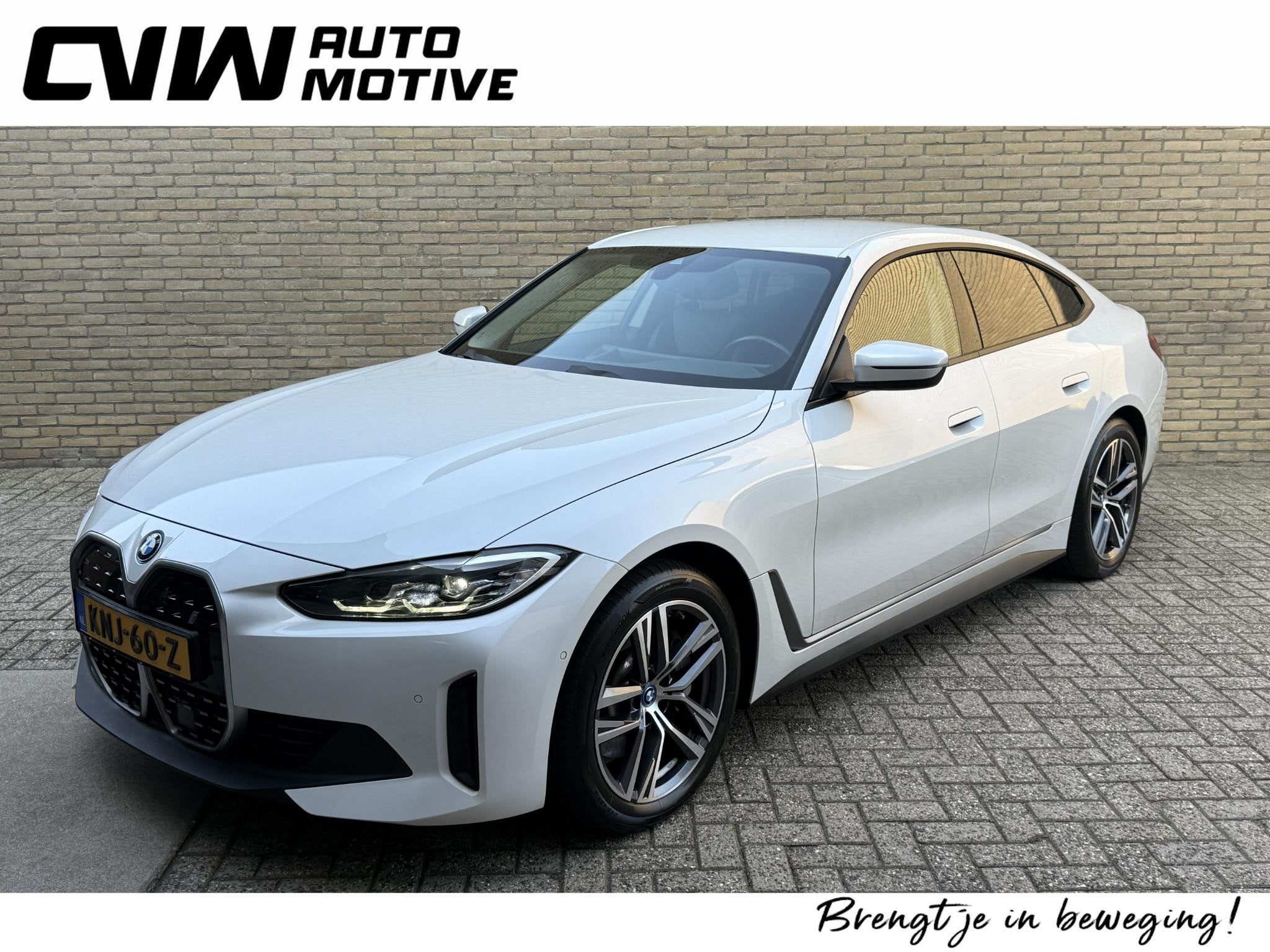 BMW i4 eDrive40 84 kWh | 93% SOH | Trekhaak elektrisch wegkl, Auto's, Achterwielaandrijving, Leder en Stof, 2025 kg, 750 kg