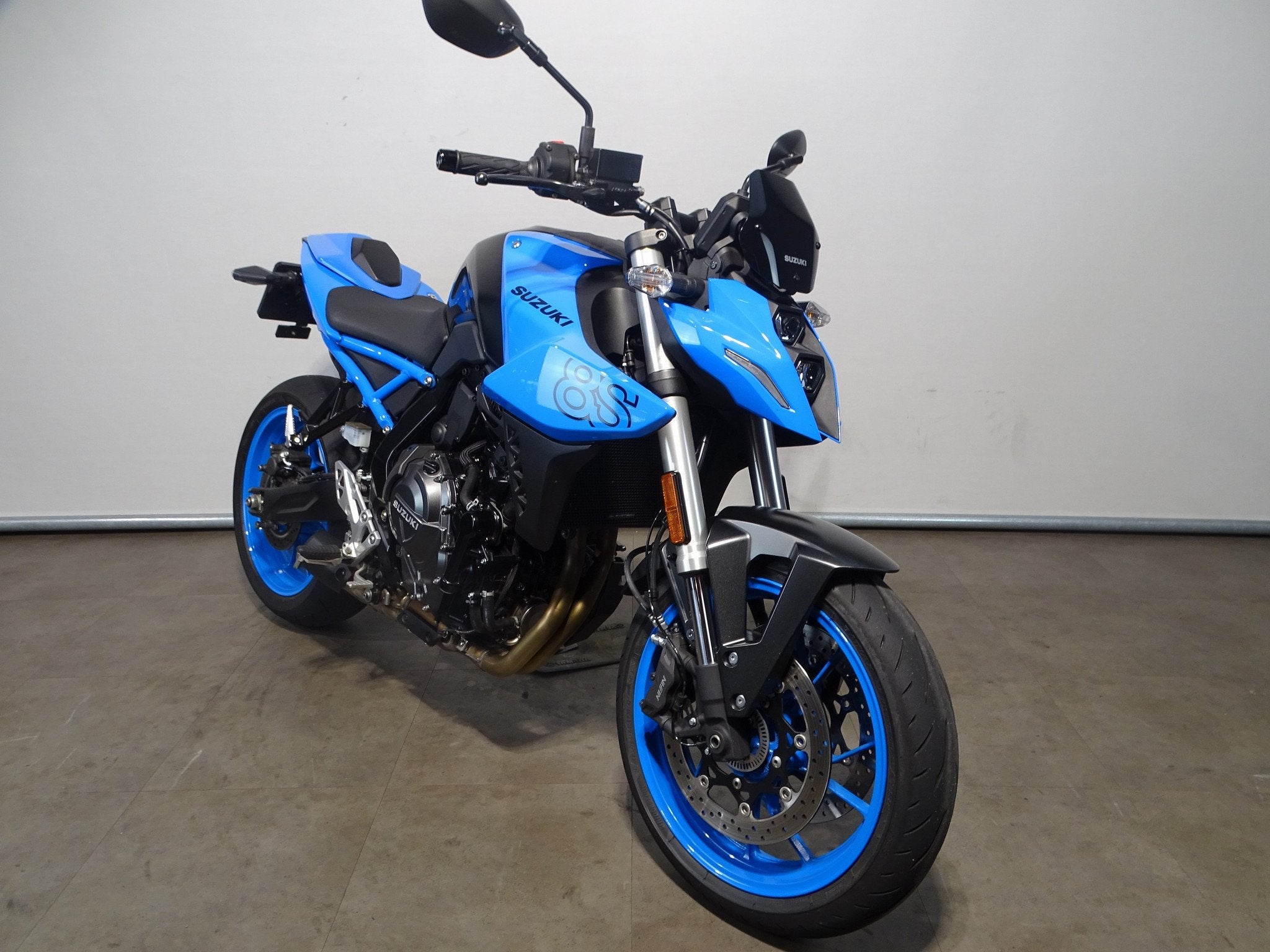 Suzuki GSX GSX-8S, Bedrijf, Meer dan 35 kW, Naked bike