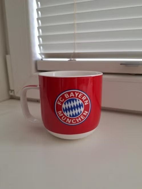 Mok Bayern München - Diameter 9 centimeter, Ophalen of Verzenden, Zo goed als nieuw, Buitenlandse clubs, Overige typen