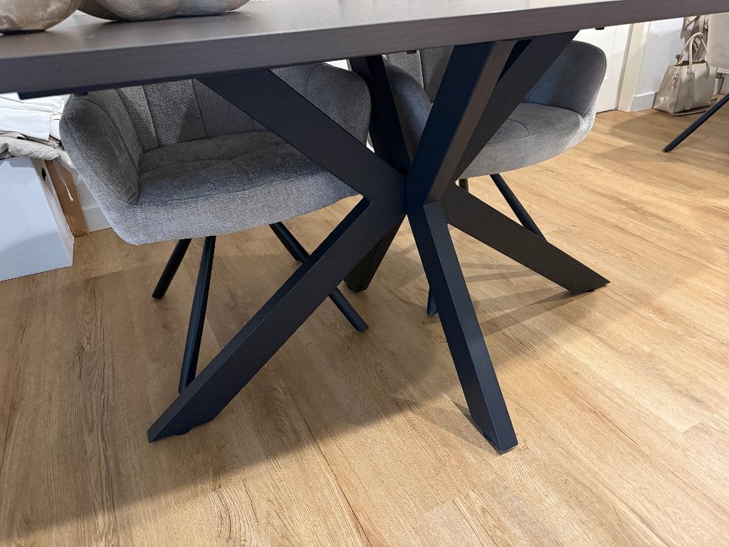 Foto 17 van Deens ovale spinpoot eettafel lengte 1.60  2.10 en 2.40