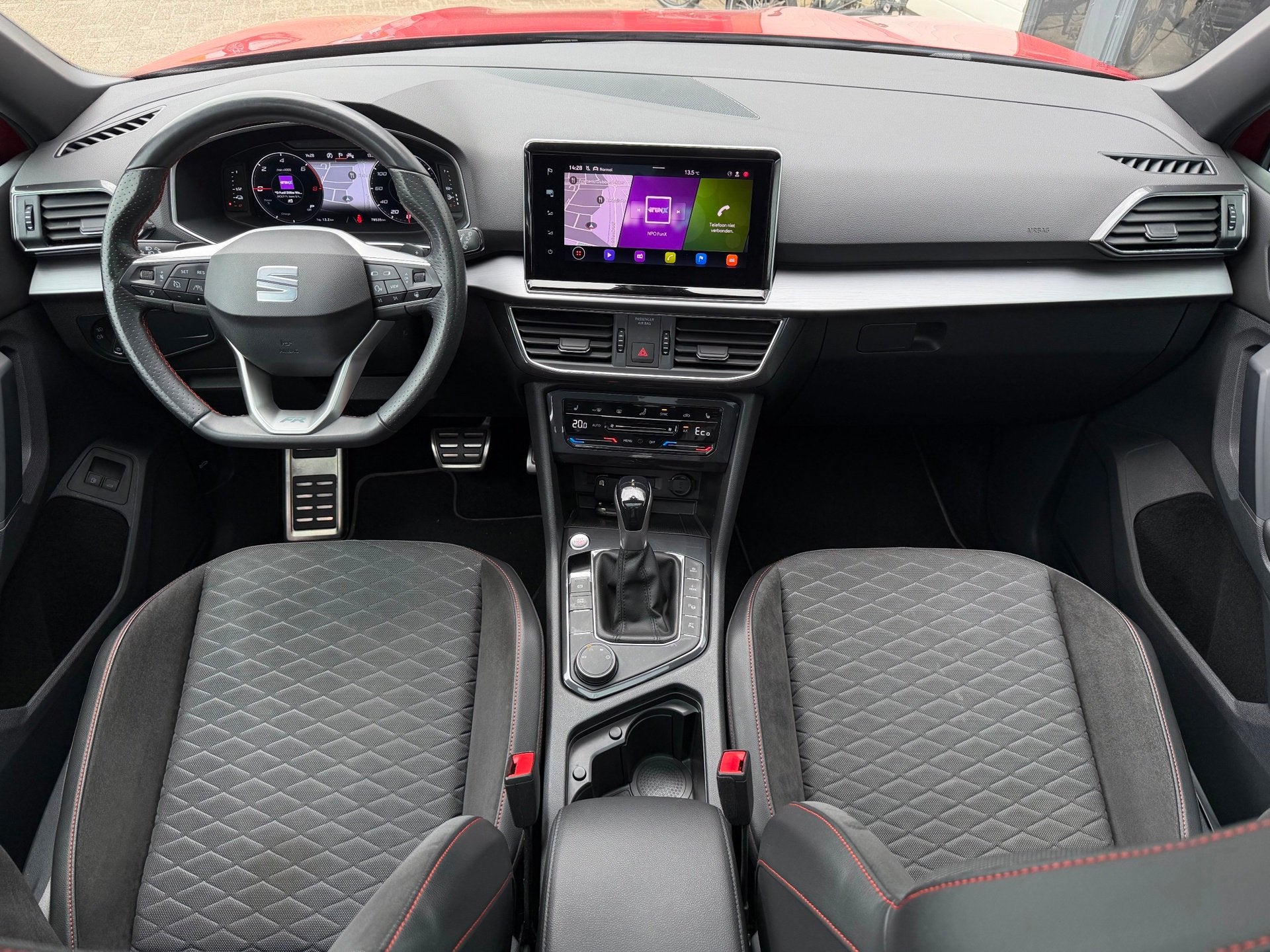 SEAT Tarraco 1.4 TSI e-Hybrid PHEV FR Panoramadak ACC Full O, Auto's, Dealer onderhouden, Zwart, 4 cilinders, Adaptive Cruise Control
