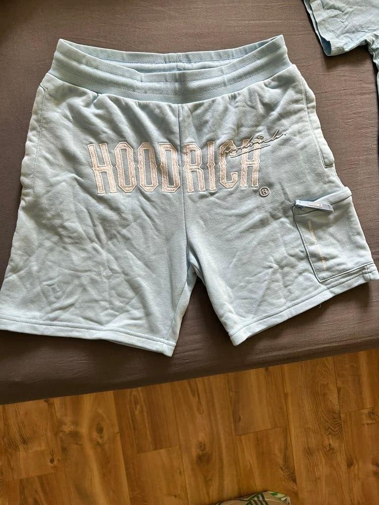 Hoodrich set shirt en short licht blauw korte broek, Ophalen of Verzenden, Zo goed als nieuw, Blauw, Hoodrich