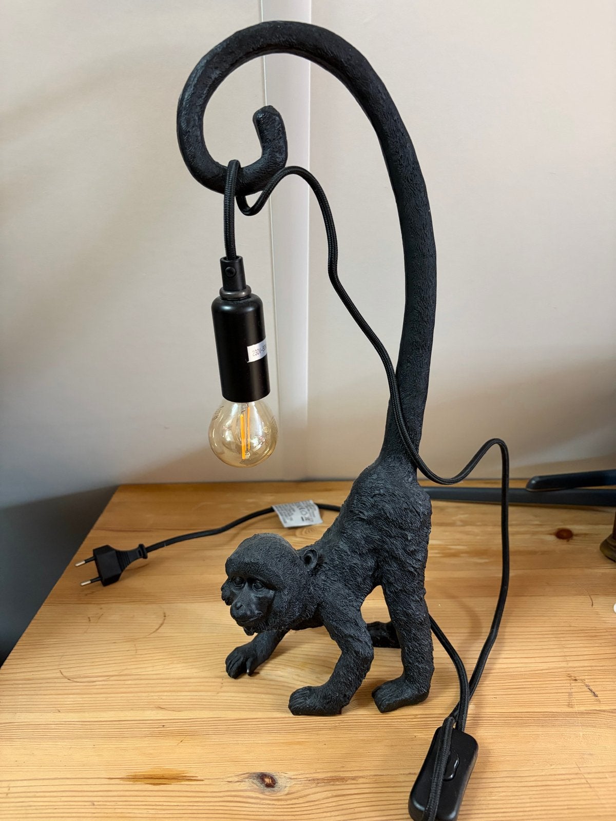 Leuke/grappige Apenlamp - Unieke Tafellamp, Huis en Inrichting, Overige merken, Gebruikt, Kunststof, Zwart