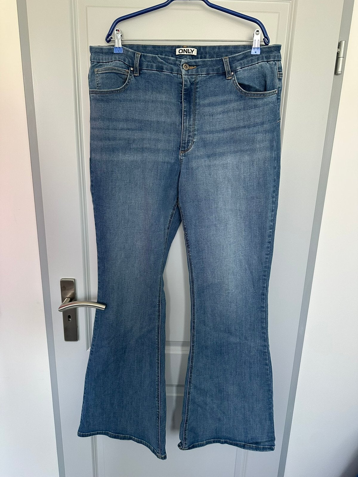 Zgan spijkerbroek flared Only Tall mt. XXXL/36, Ophalen of Verzenden, Zo goed als nieuw, Blauw, W28 - W29 (confectie 36)