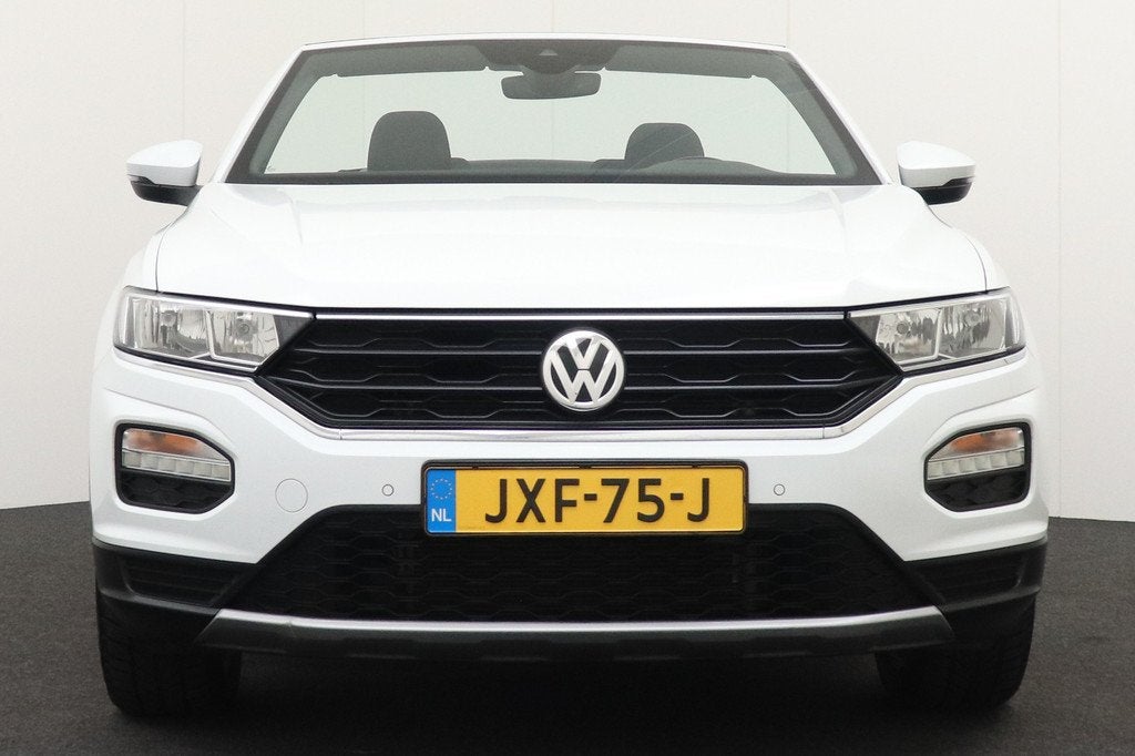 Volkswagen T-Roc Cabrio 1.5 TSI 150 PK Style Camera Trekhaak, Voorwielaandrijving, Stof, 4 cilinders, Automatische klimaatregeling
