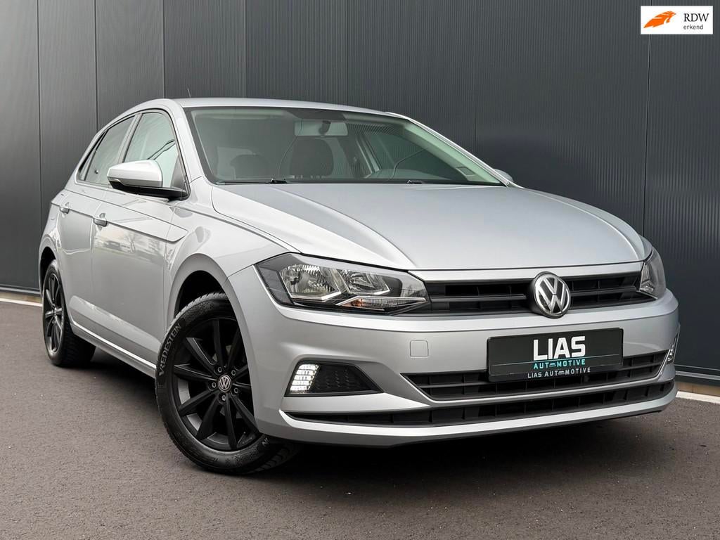 Volkswagen Polo 1.0 Comfortline | 16 inch LM velgen | Airco, Voorwielaandrijving, Stof, Gebruikt, Zwart