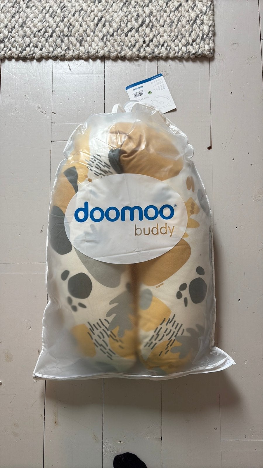 Doomoo Buddy slaap/voedingskussen zeer goede staat & reistas, Ophalen of Verzenden, Zo goed als nieuw