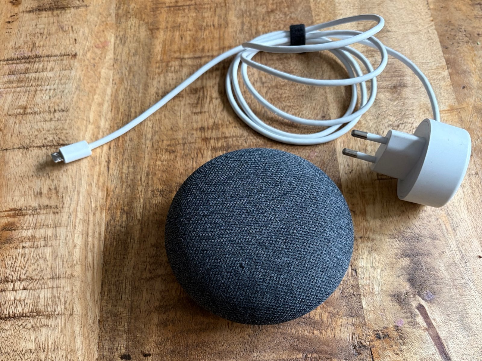Google Home Mini - Nederlands talig, Gebruikt, Overige typen, Minder dan 60 watt, Ophalen