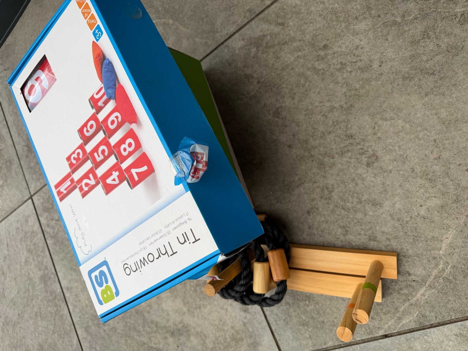 Buitenspeelset: Blikgooien, Ringwerpen, domino & Fins Werpen, Ophalen of Verzenden, Zo goed als nieuw