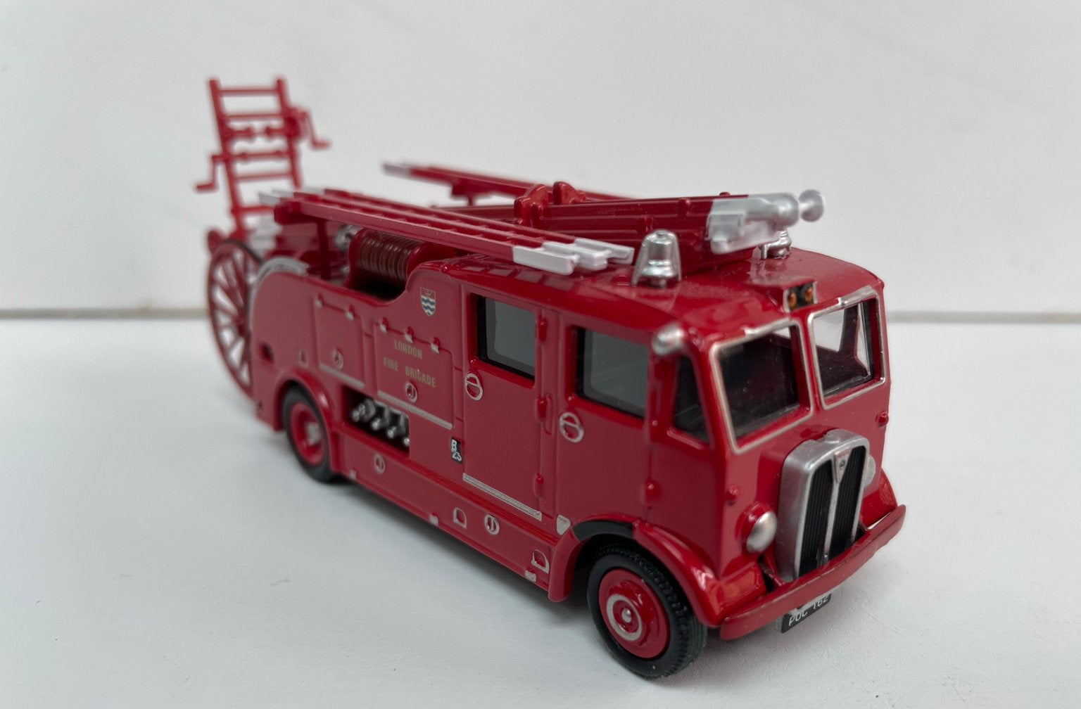 Dennis F 12 Brandweerwagen Model - Atlas Collections, Ophalen of Verzenden, Nieuw