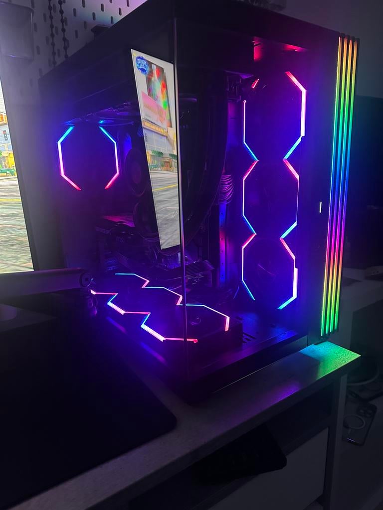 High end Gaming pc, Ophalen, Zo goed als nieuw, Gaming, 4 Ghz of meer