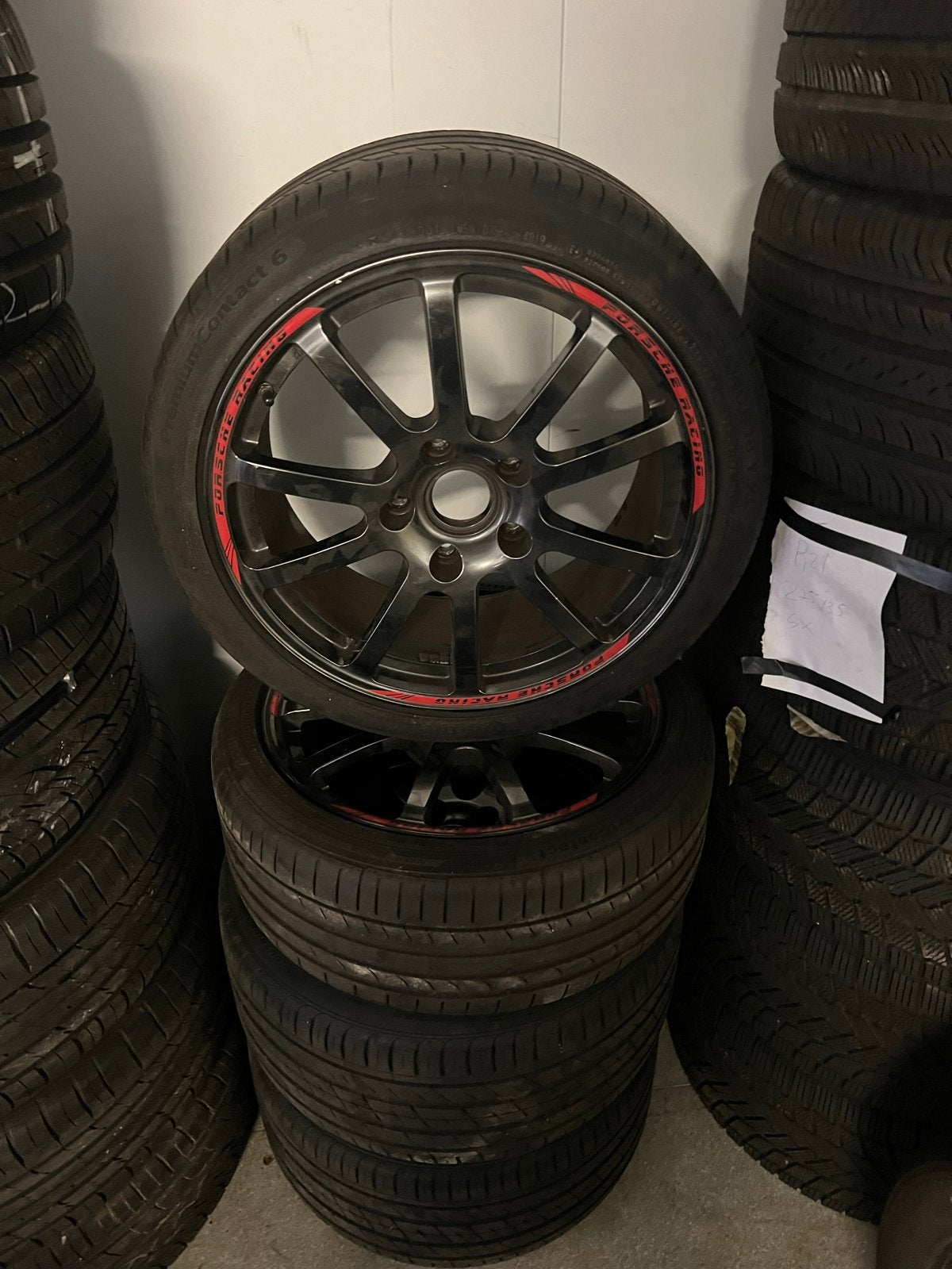 Set van 4 Porsche Racing velgen met banden, Auto-onderdelen, Ophalen, 18 inch, Gebruikt, 275 mm