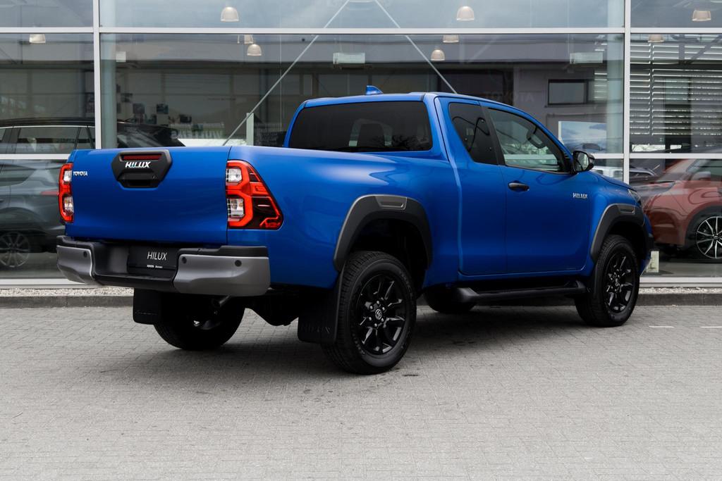 Toyota HiLux 2.4 D-4D Xtra Cab Invincible BPM-VRIJ OP NL KEN, Auto's, Automaat, Adaptive Cruise Control, Gebruikt, Euro 6