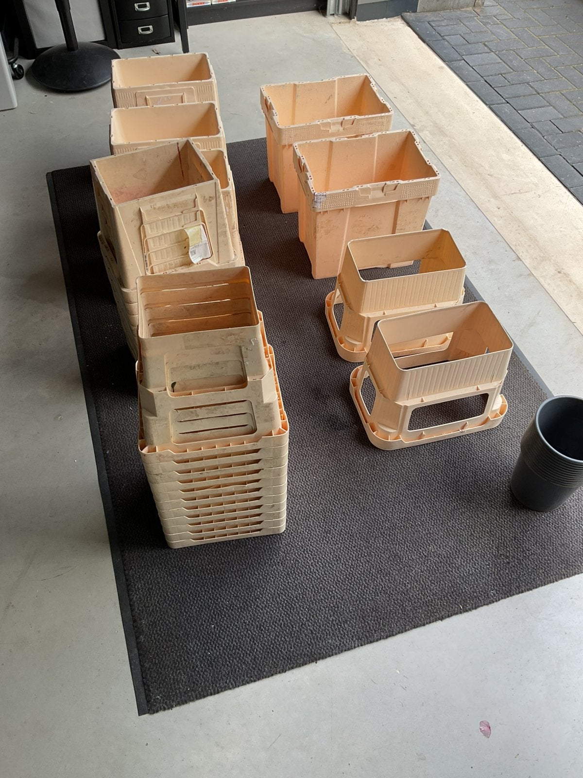 Professionele verkoop Bloememmers voor winkel of marktkraam, Ophalen, Kunststof, Minder dan 30 cm, Rond